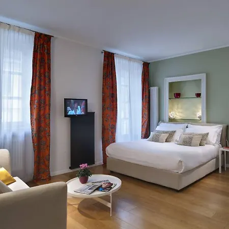Piazza Vittorio Suites-2